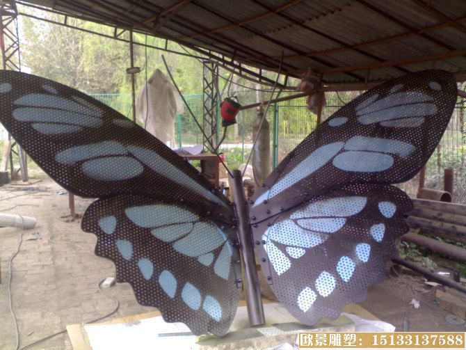 不锈钢蝴蝶雕塑2
